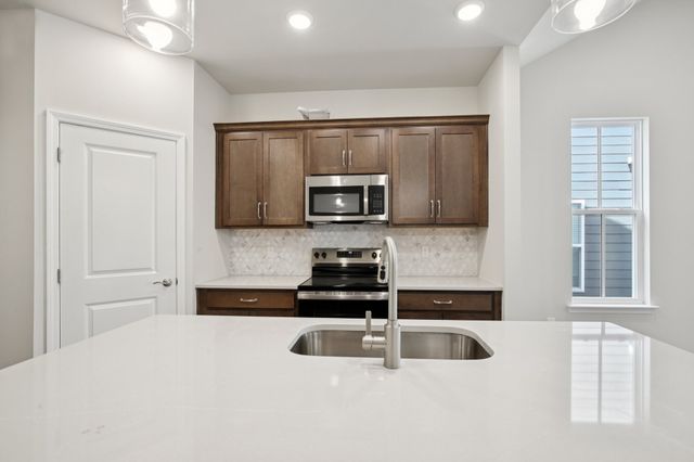 309 Stonehaus Crossing, Antioch, TN 37013