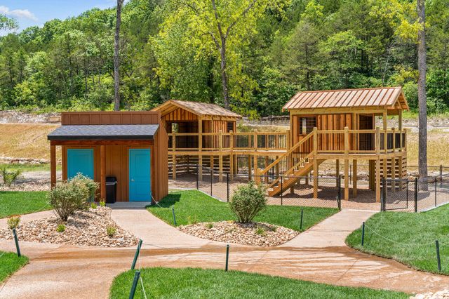 277 Meadow Spring Way, Hollister, MO 65672