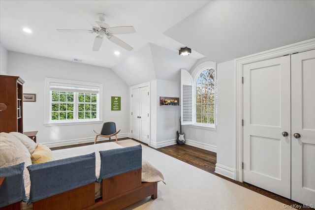 27 Kensington Road, Scarsdale, NY 10583