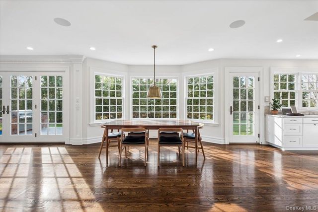27 Kensington Road, Scarsdale, NY 10583