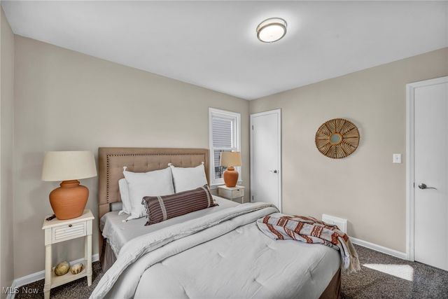 1560 Douglas Road, Wickliffe, OH 44092