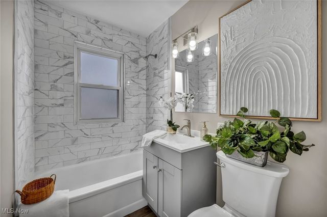 1560 Douglas Road, Wickliffe, OH 44092