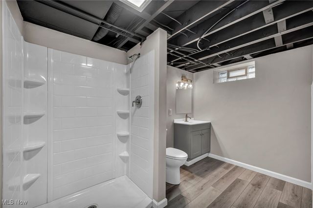 1560 Douglas Road, Wickliffe, OH 44092