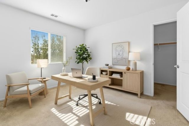 7076 Luminaire Court, Eastvale, CA 92880