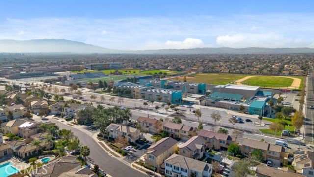 7076 Luminaire Court, Eastvale, CA 92880