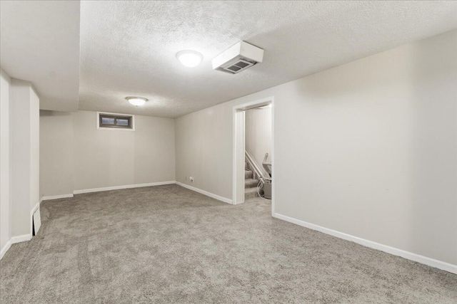 2837 6TH Avenue, Council Bluffs, IA 51501