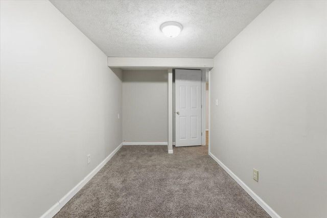 2837 6TH Avenue, Council Bluffs, IA 51501