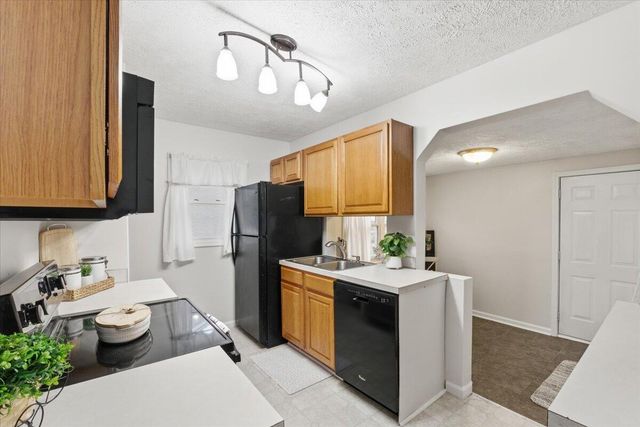 2837 6TH Avenue, Council Bluffs, IA 51501