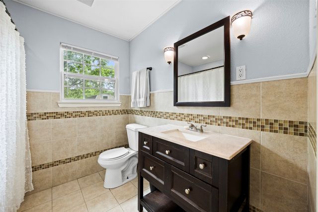 1804 Stewart Drive, Arlington, TX 76013