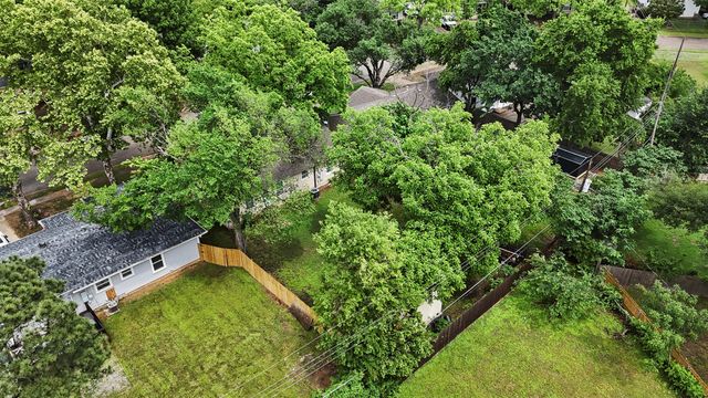 1804 Stewart Drive, Arlington, TX 76013