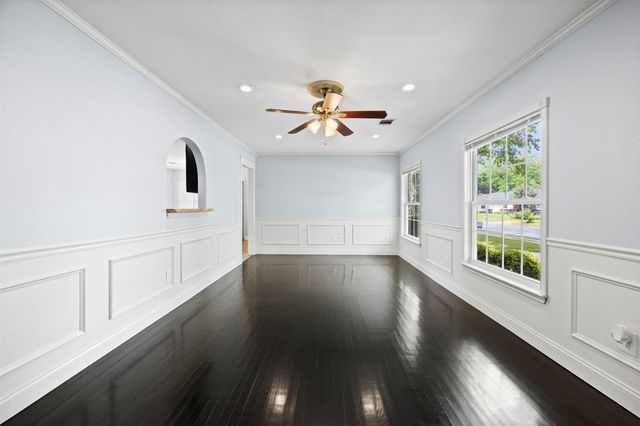 1804 Stewart Drive, Arlington, TX 76013