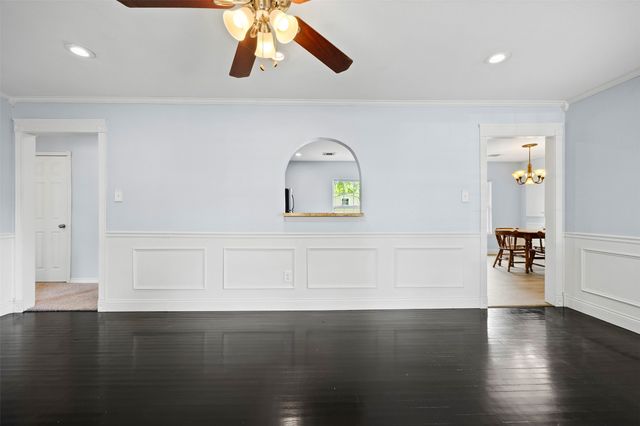1804 Stewart Drive, Arlington, TX 76013