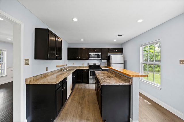 1804 Stewart Drive, Arlington, TX 76013