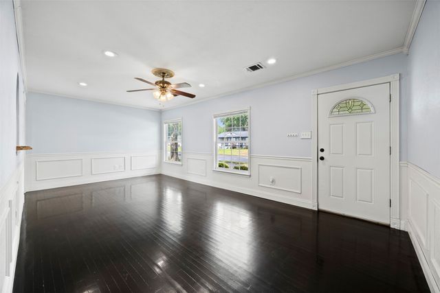 1804 Stewart Drive, Arlington, TX 76013