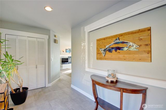 18064 Mariposa Lane, Mount Vernon, WA 98274