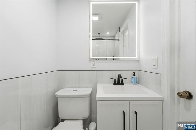 712 Broad Street 3C, Elizabeth, NJ 07208