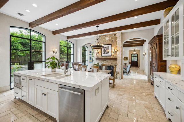 2414 Stanmore Drive, Houston, TX 77019