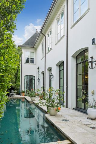 2414 Stanmore Drive, Houston, TX 77019