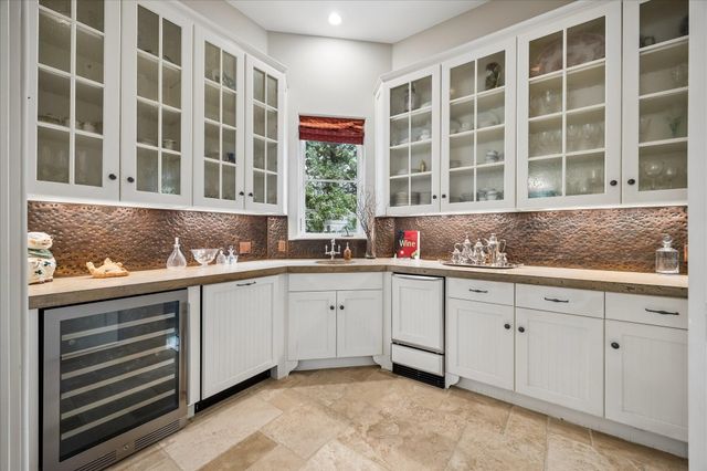 2414 Stanmore Drive, Houston, TX 77019