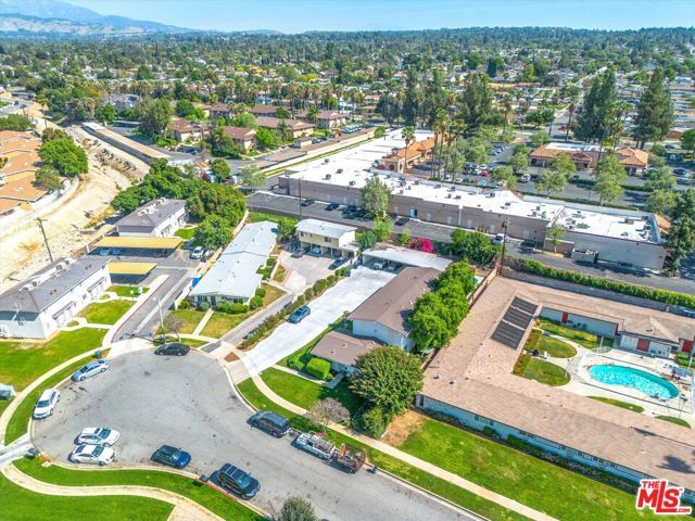 32 N San Mateo Street, Redlands, CA 92373