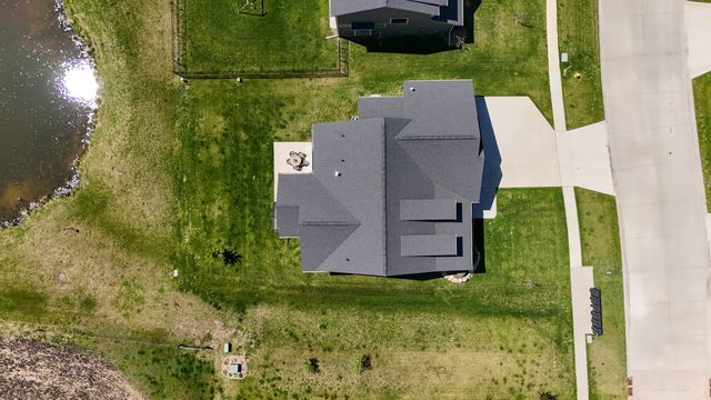 11128 Westport Drive, West Des Moines, IA 50266