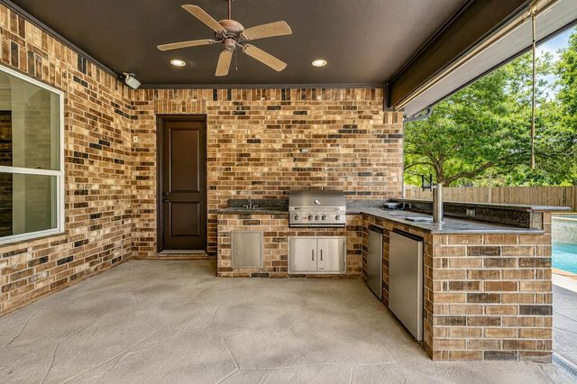 5327 Whitmore Street, Fulshear, TX 77441