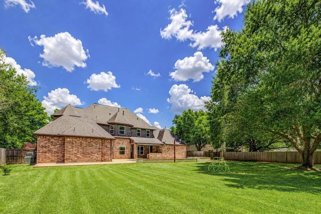 5327 Whitmore Street, Fulshear, TX 77441