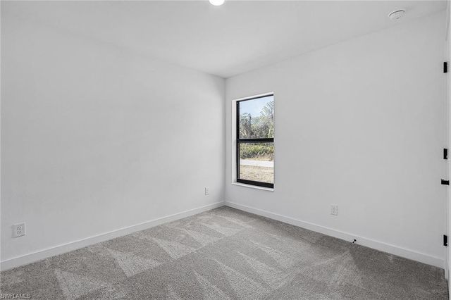 424 Parkdale BLVD, Lehigh Acres, FL 33974