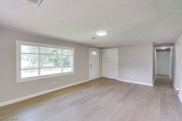 9525 Blitz Lane, Streetsboro, OH 44241