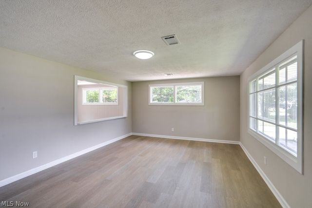 9525 Blitz Lane, Streetsboro, OH 44241