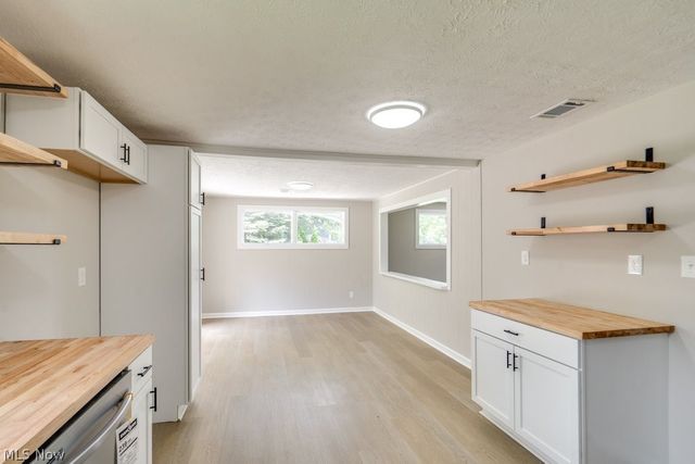 9525 Blitz Lane, Streetsboro, OH 44241
