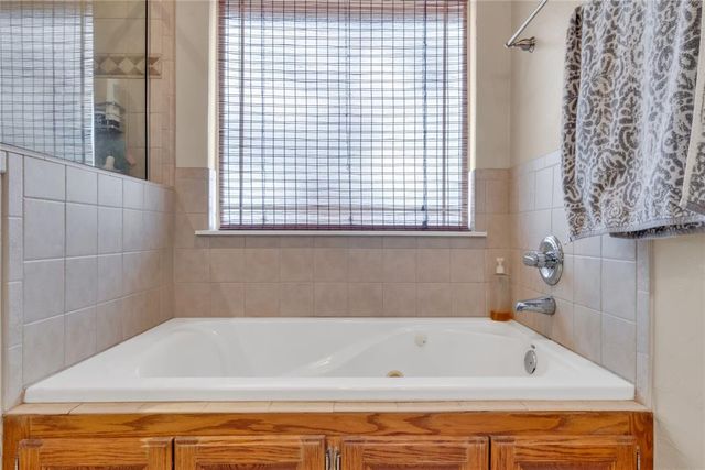 18102 Timber Valley, Choctaw, OK 73020