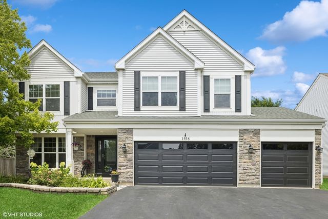 1558 Woodland Lane, Bolingbrook, IL 60490