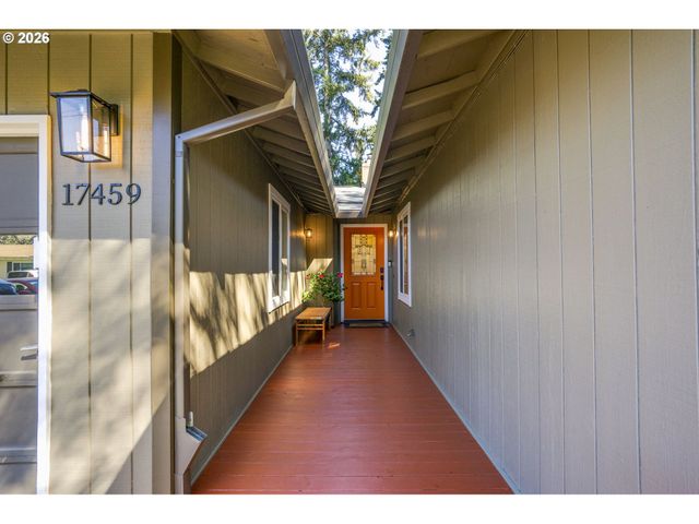 17459 Se MILL St, Portland, OR 97233