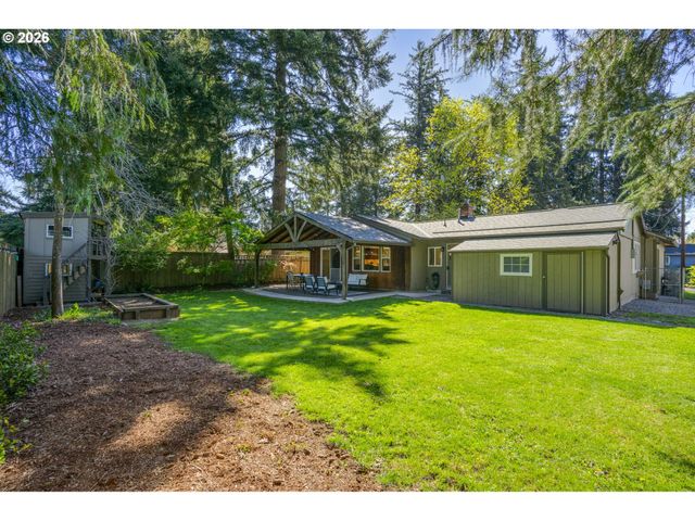 17459 Se MILL St, Portland, OR 97233