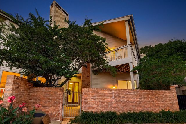 6000 Sugar Hill Drive 17, Houston, TX 77057