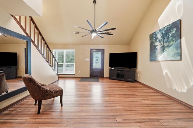 43 Hidden Valley Drive, Conway, AR 72032