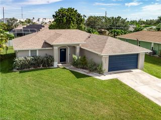 2029 Savona PKWY W, Cape Coral, FL 33914