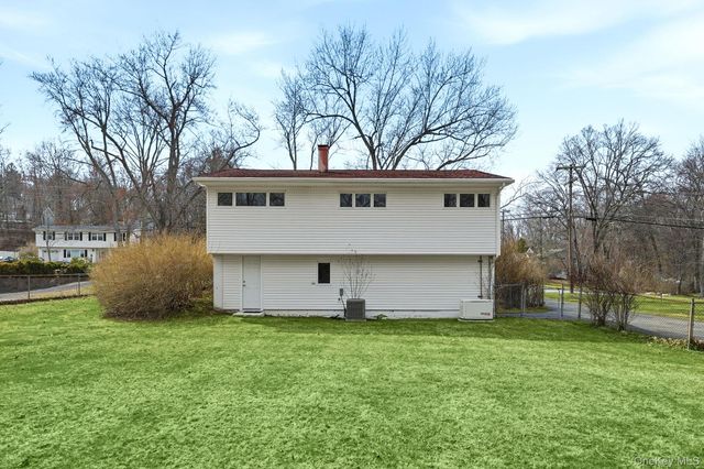 3316 Poplar Street, Yorktown Heights, NY 10598
