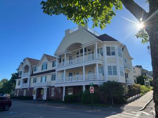 61-2 Central Avenue # 2, Wolfeboro, NH 03894