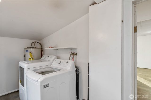 808 Pacific Avenue N, Long Beach, WA 98631