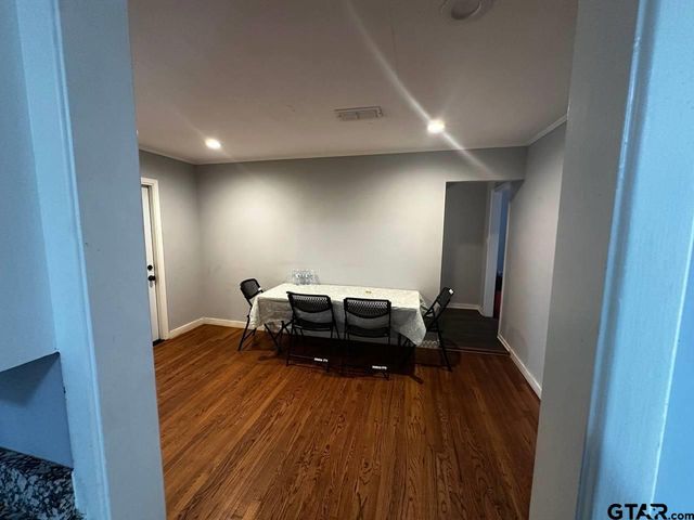 1520 E Hankerson, Tyler, TX 75701