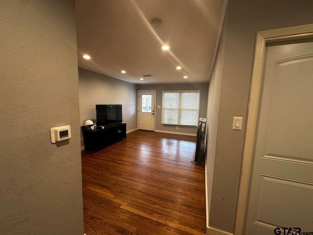 1520 E Hankerson, Tyler, TX 75701