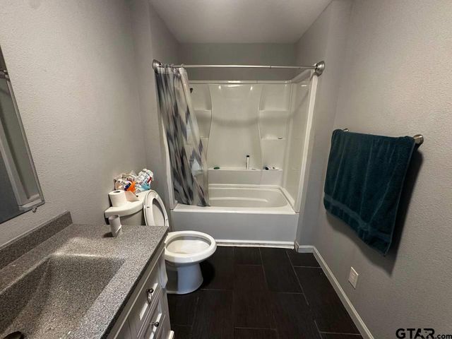 1520 E Hankerson, Tyler, TX 75701