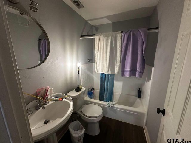 1520 E Hankerson, Tyler, TX 75701