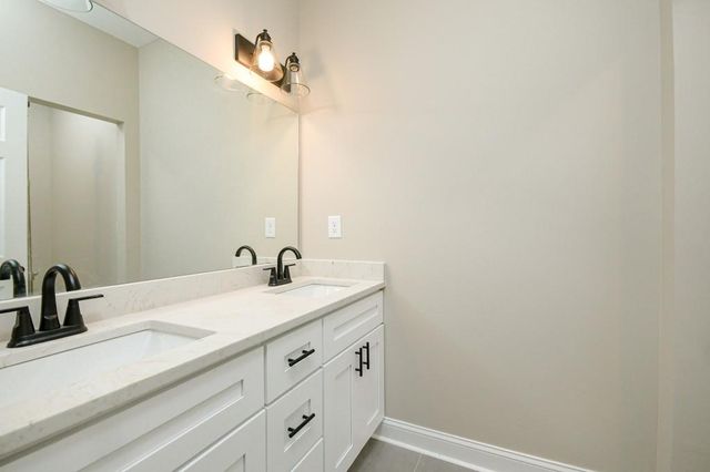 5342 Monarch Drive, Gainesville, GA 30506