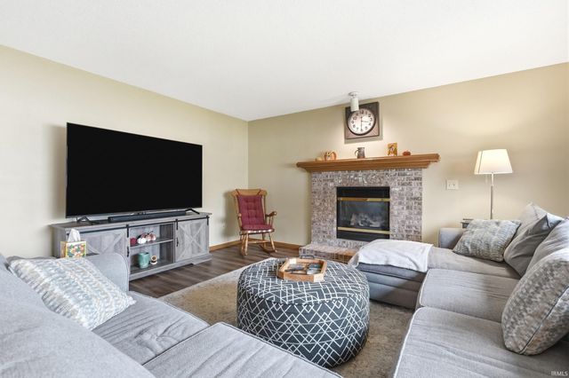 11317 Saint Ives Drive, Fort Wayne, IN 46818