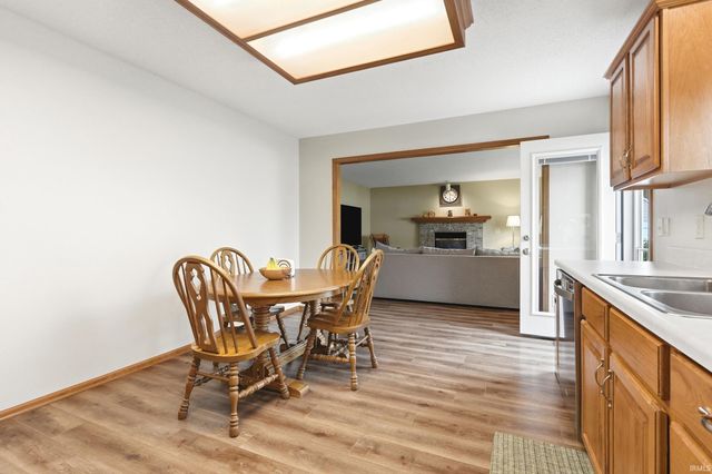 11317 Saint Ives Drive, Fort Wayne, IN 46818