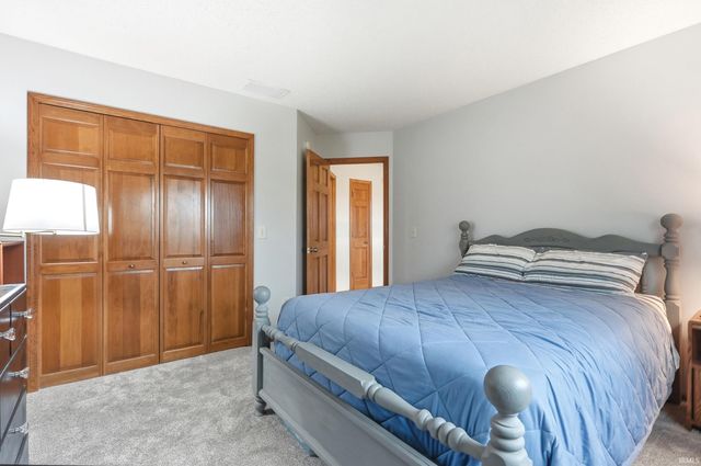 11317 Saint Ives Drive, Fort Wayne, IN 46818