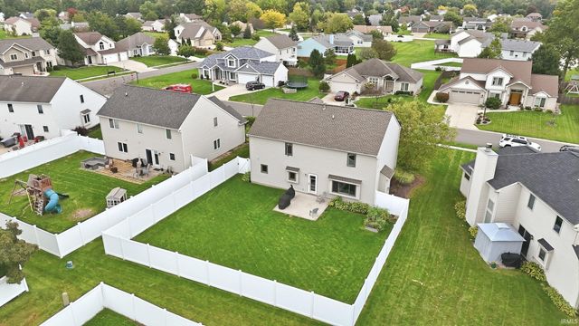 11317 Saint Ives Drive, Fort Wayne, IN 46818